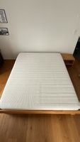 Doppelbett 2 x 1.6 mit Matratze und Nachttisch