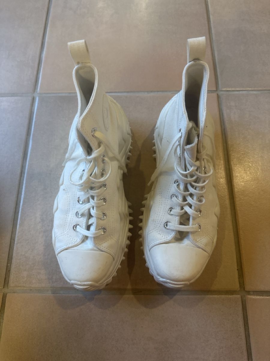 Converse Damenschuhe: Sneaker Converse Platform weiss-beige Grösse 41 – Gebraucht aus Oberentfelden von HennaBina 1