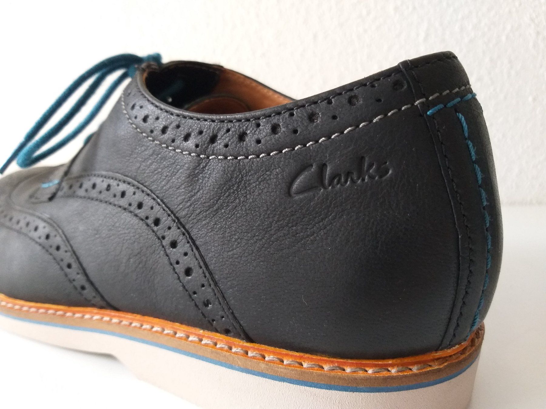 Clarks Scarpe da uomo: CLARKS Chaussures / Schuhe pointure / Nummer 44 – Usato da Cossonay-ville venduto da Super-Price-Quality 5