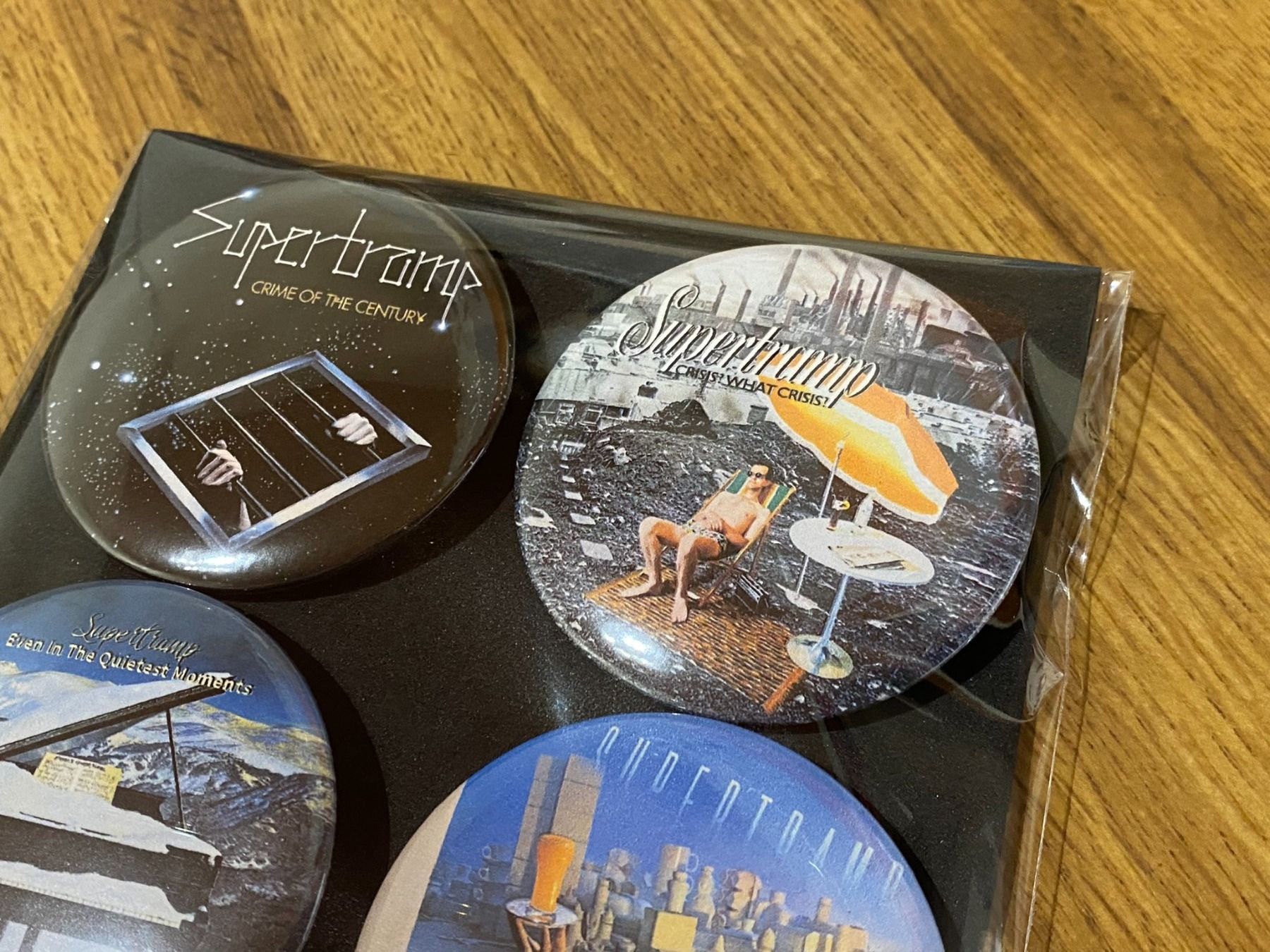 Placchette & Badge: Supertramp Ansteck Badges! – Nuovo (secondo la descrizione) da Basel venduto da FatCatPacksTheRatt 5