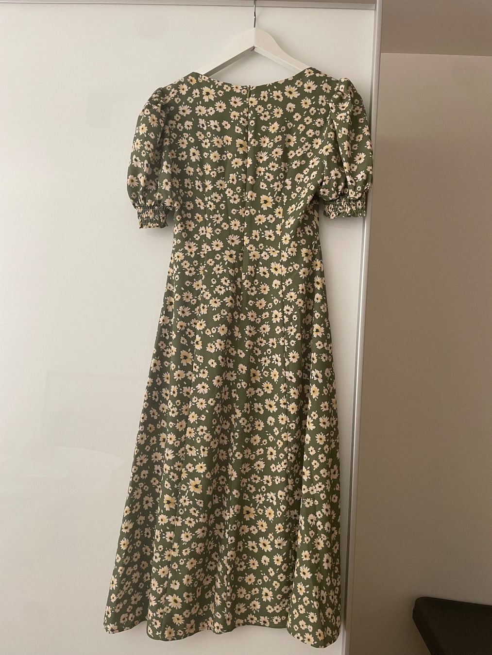 Robes: Sommerkleid von Panettone Studio – D'occasion à Dättwil AG par shopaholic18 1
