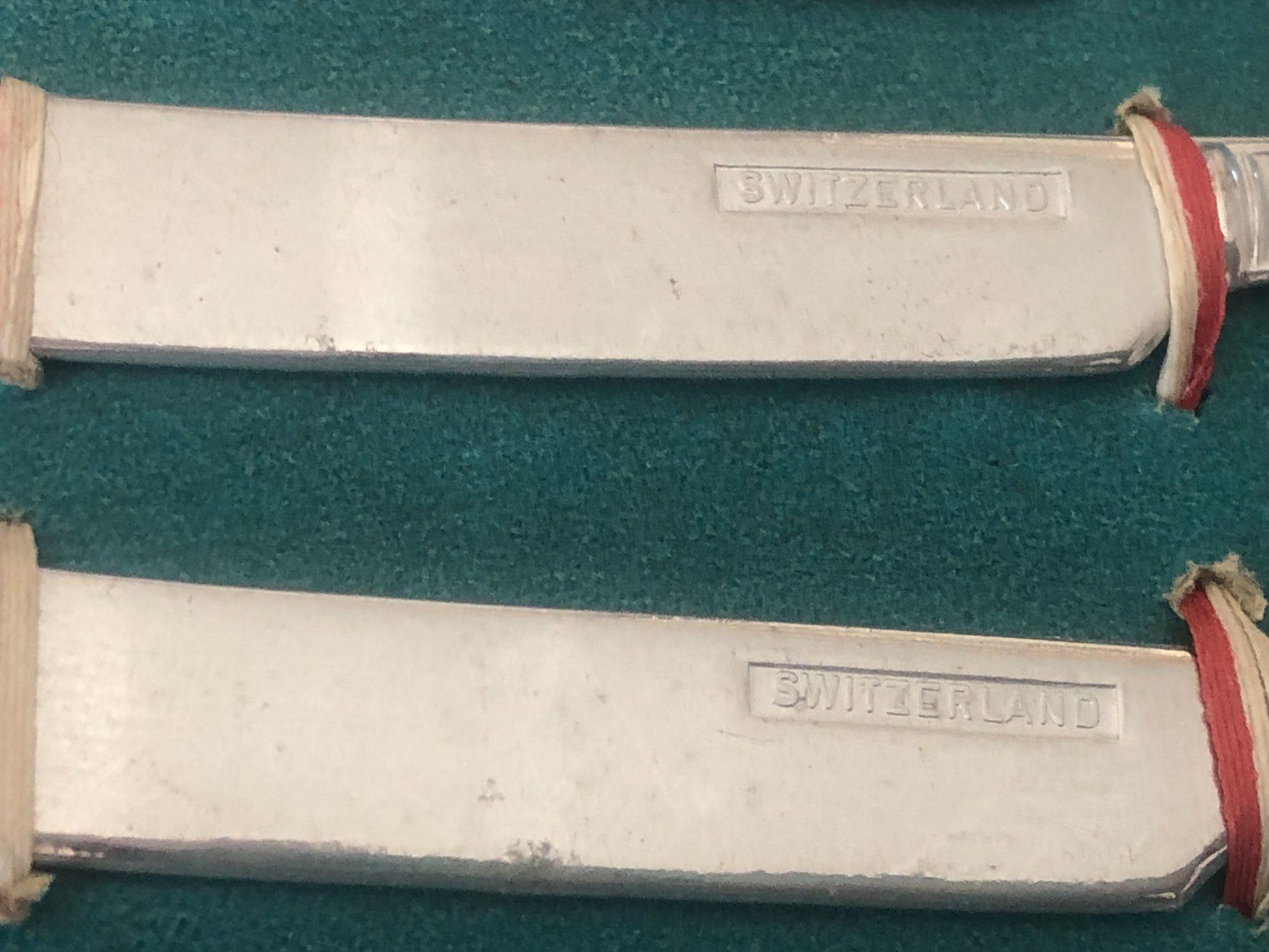 Giocattoli: Puppenbesteck aus Aluminium – Usato da Bassersdorf venduto da sammelfloh 1