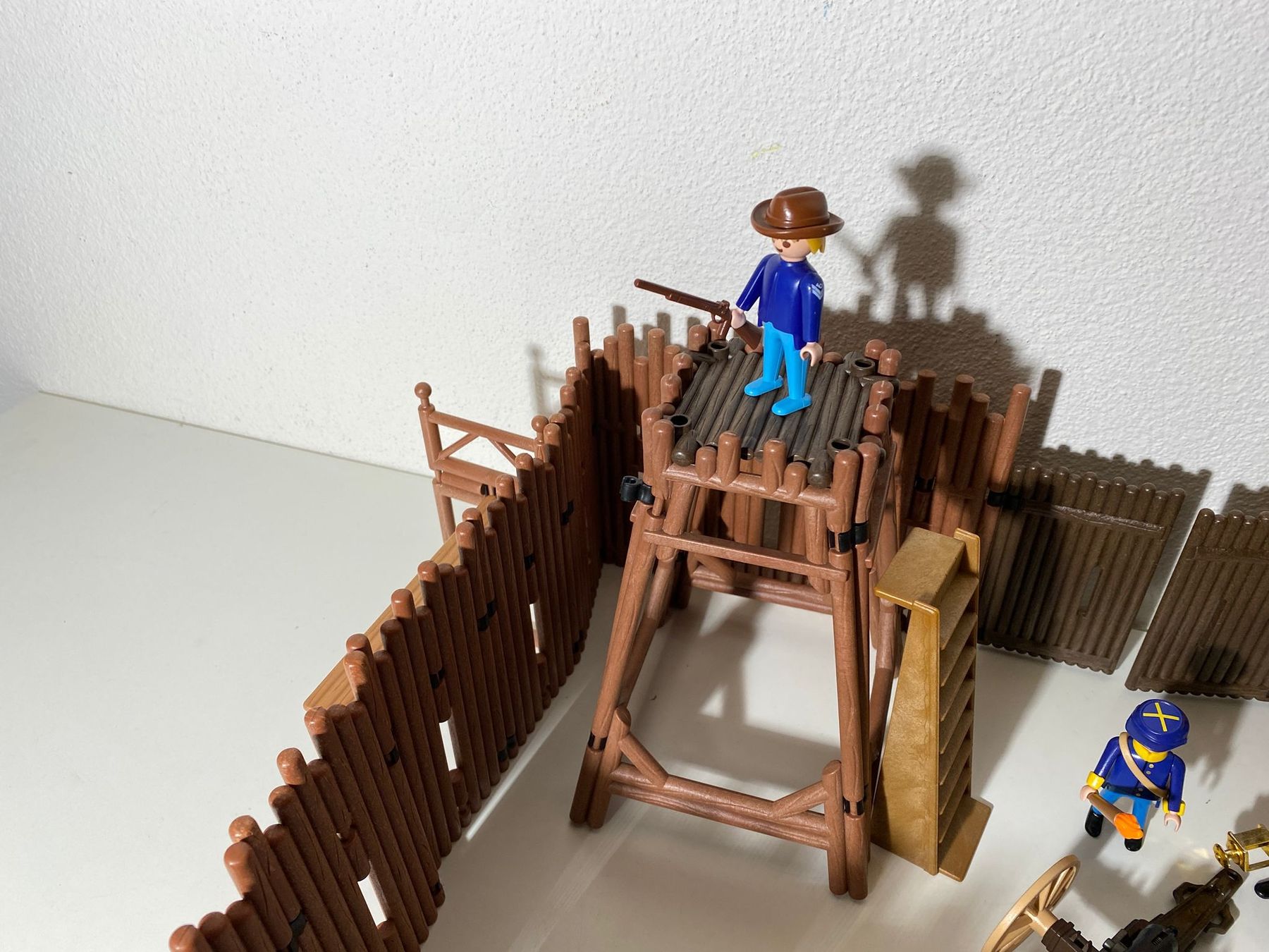Playmobil Giocattoli: Playmobil Fort mit Zubehör – Usato da Winterthur venduto da pat.paw 4