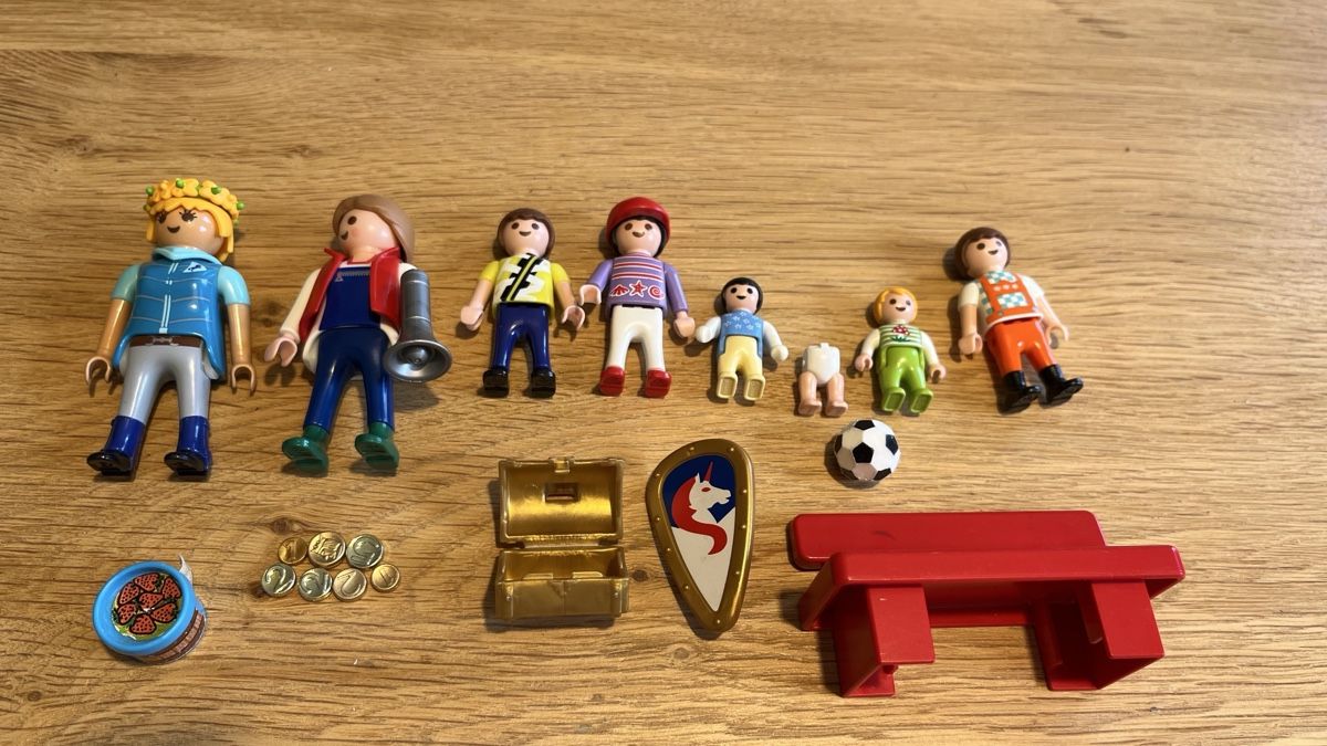 Playmobil Giocattoli: Playmobil people and objects – Usato da Fleurier venduto da Carolina_11