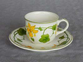 « Villeroy & Boch » Tasse mit Untertasse - « Geranium»