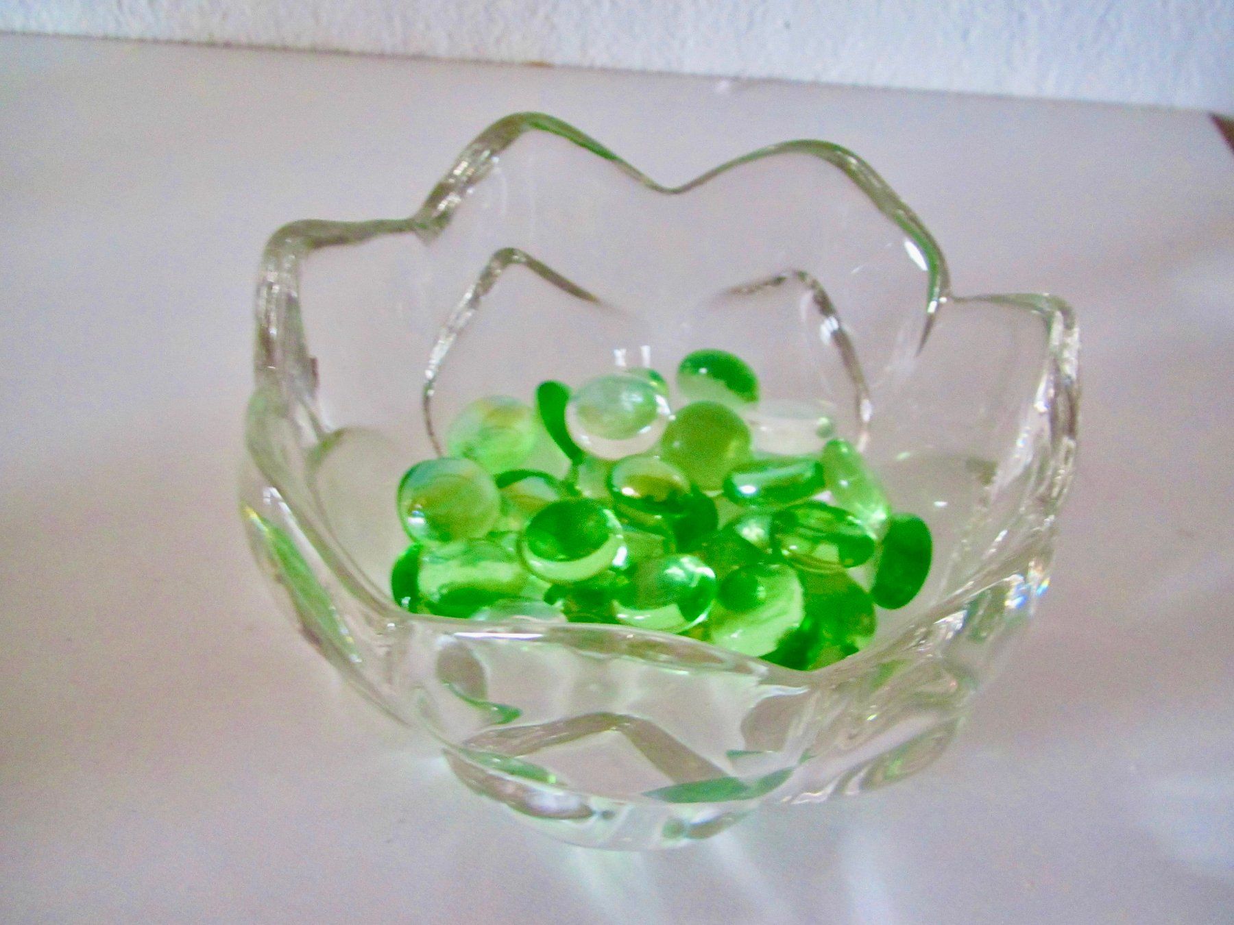 Alle Dekorationen: 3 DECORATIONS EN VERRE AVEC BILLES – Gebraucht aus Murten von Selliot 2