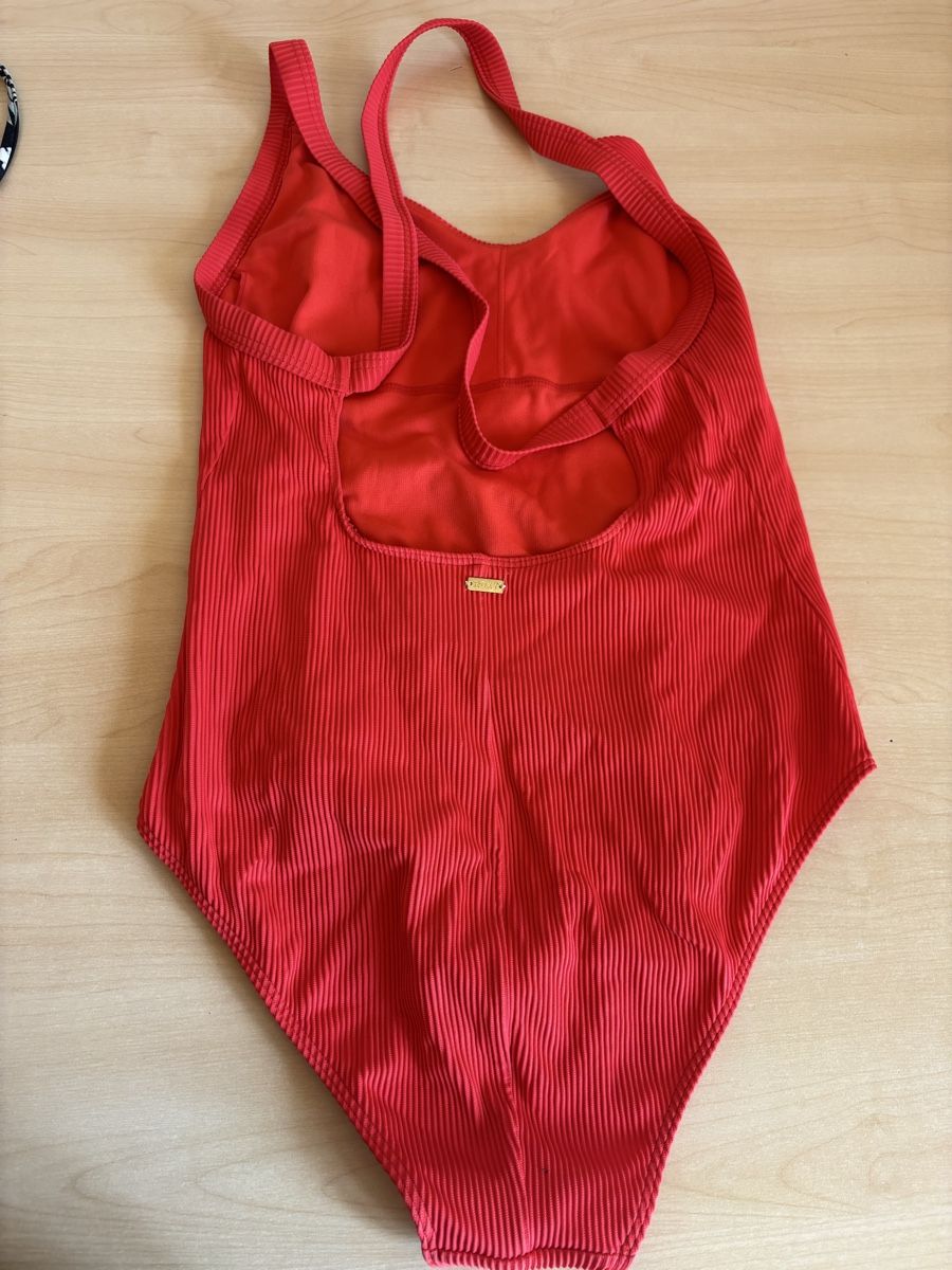 Roxy Costumi da bagno & Bikini: Roxy Badeanzug rot Grösse L – Usato da Ried b. Kerzers venduto da Sa_Gu 1