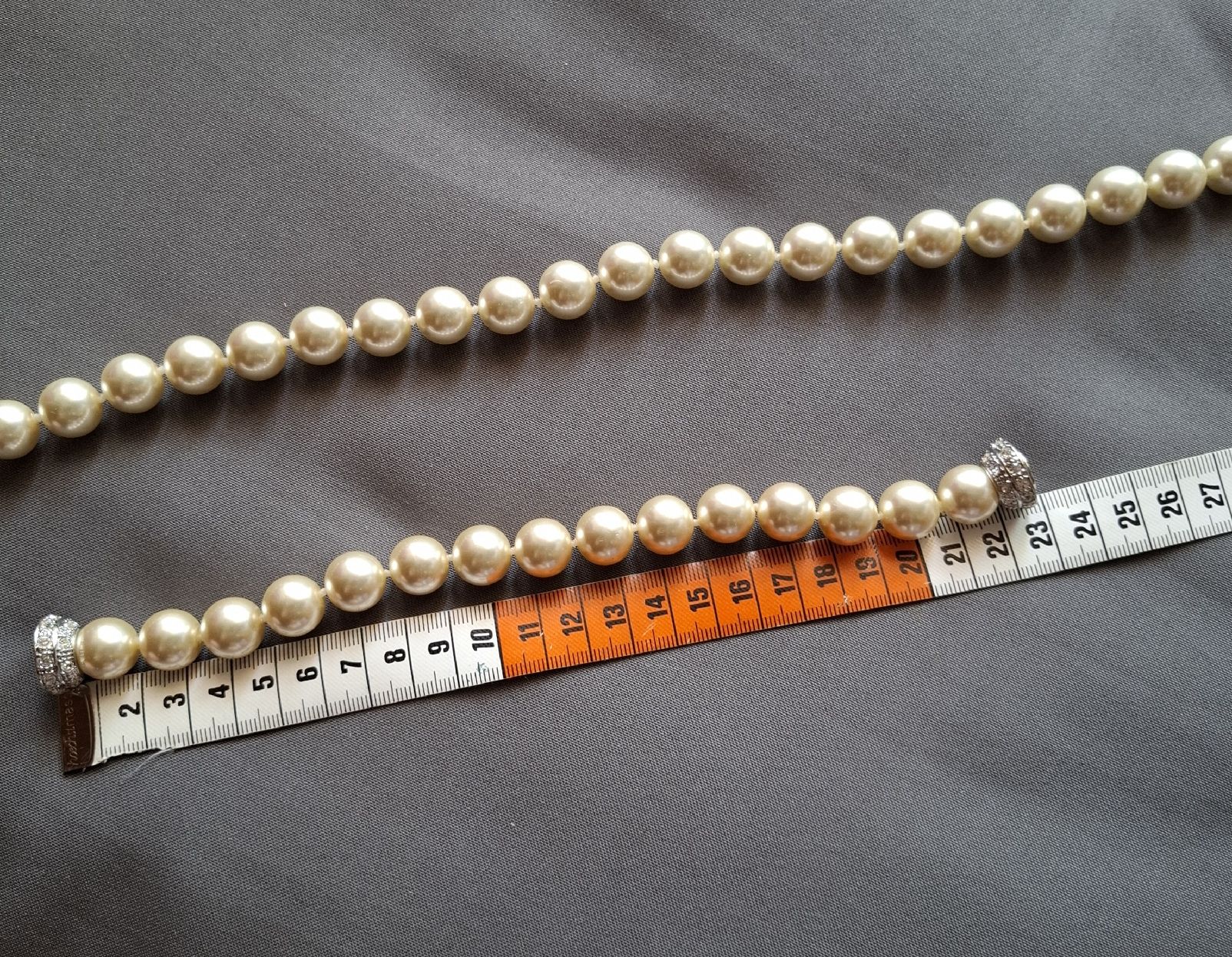 Colliers: Set - Perlenkette mit Armschmuck, Kunstperlen – D'occasion à Dietikon par Hirschkopf 5