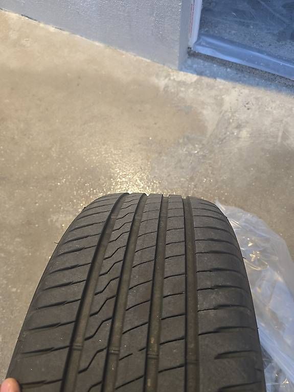 Pneumatici & Ruote complete: 4 Sommerpneu 225/55 R16 95V – Usato da Trimbach venduto da das_6lqg 2