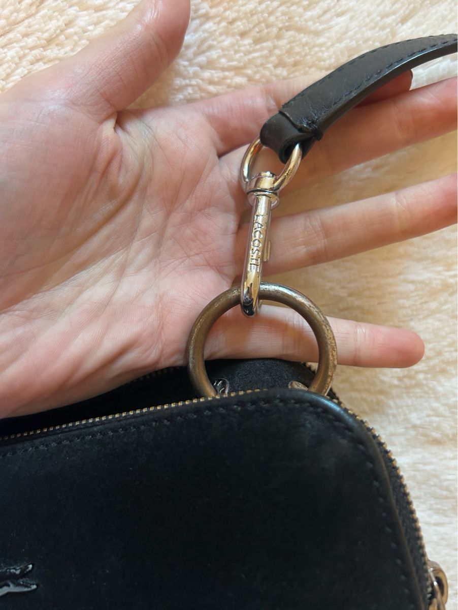 Lacoste Taschen für Damen: Sac Lacoste noir Vintage – Gebraucht aus Vessy von tania4284 3