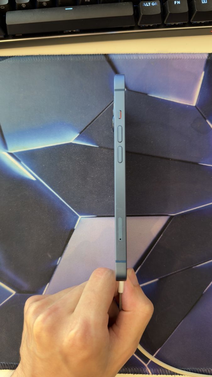 Apple Portables: iPhone 13 blue - 512 GB – D'occasion à Kloten par mey_sxr9 5