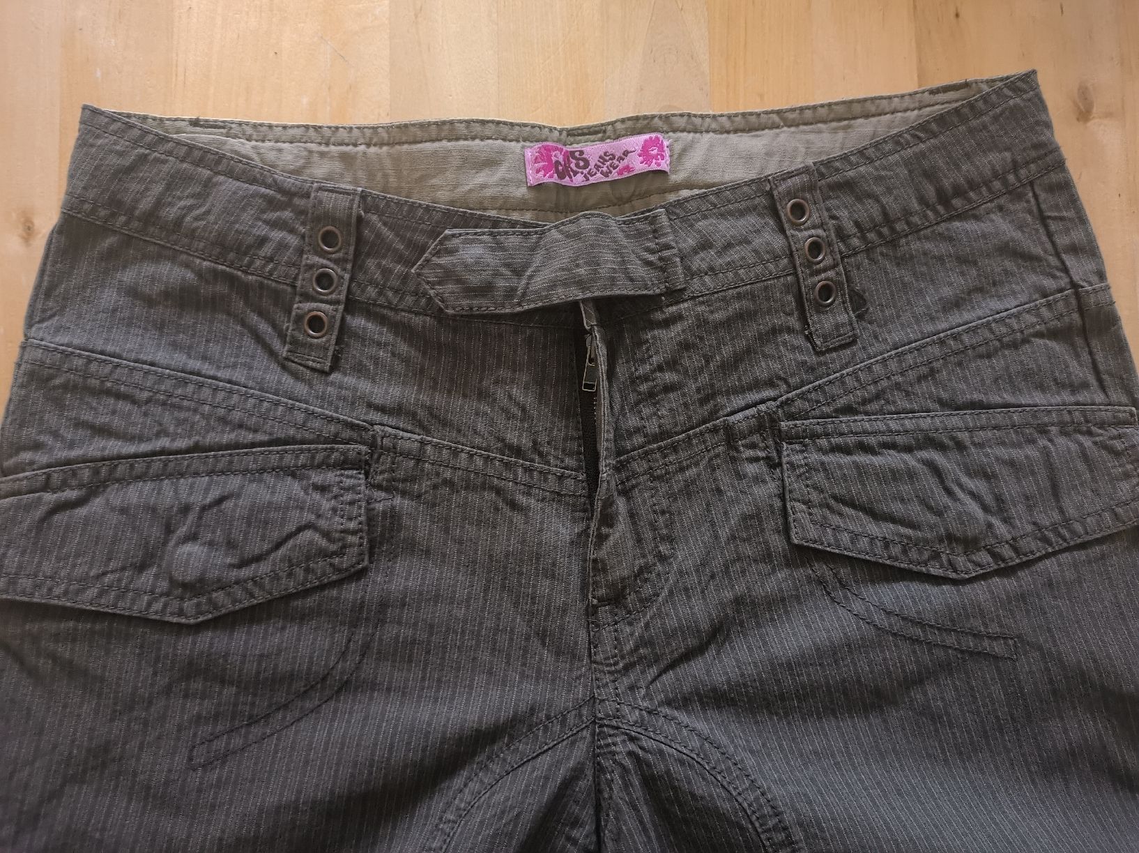 Hosen: Pantalon CKS rayé, taille 16 ans, 176 style cargo – Gebraucht aus Attalens von frakimir 1