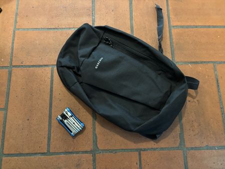 Quechua Arpenaz 10 Litre Backpack - Like New Condition!