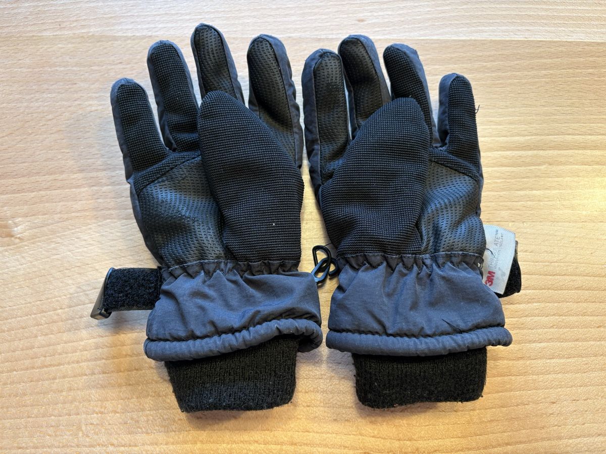 Migros Guanti & manicotti: Handschuhe Kids 2-4 Jahre  – Usato da Pfäffikon ZH venduto da rue78 1