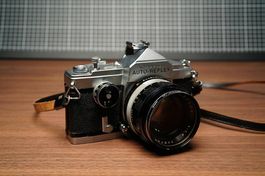 *TOP!* Konica Auto-Reflex (1965) + Hexanon 57mm F1.4 + testd
