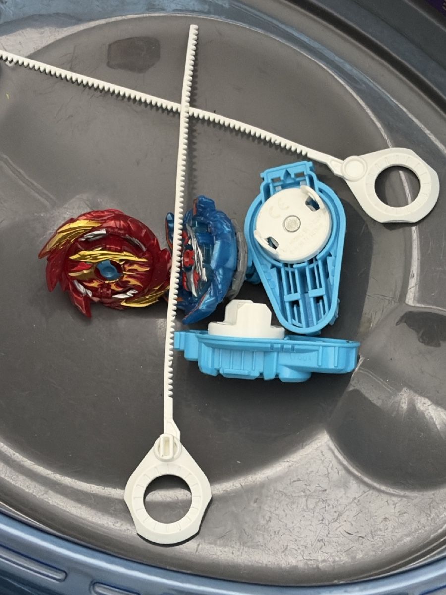 Giocattoli: BeyBlade Set  – Usato da Münchwilen TG venduto da giu_75tp 1
