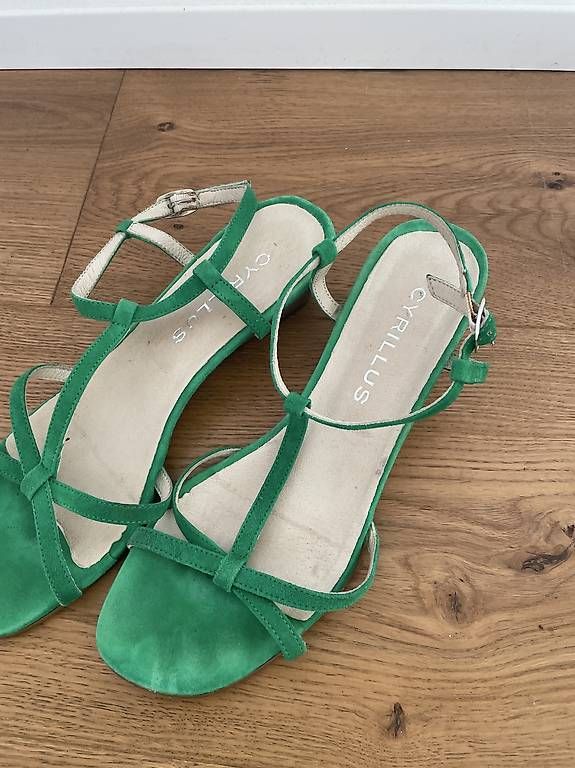 Scarpe da donna: Cyrillus sandales Gr 37 – Usato da Renens VD venduto da siric1996 1