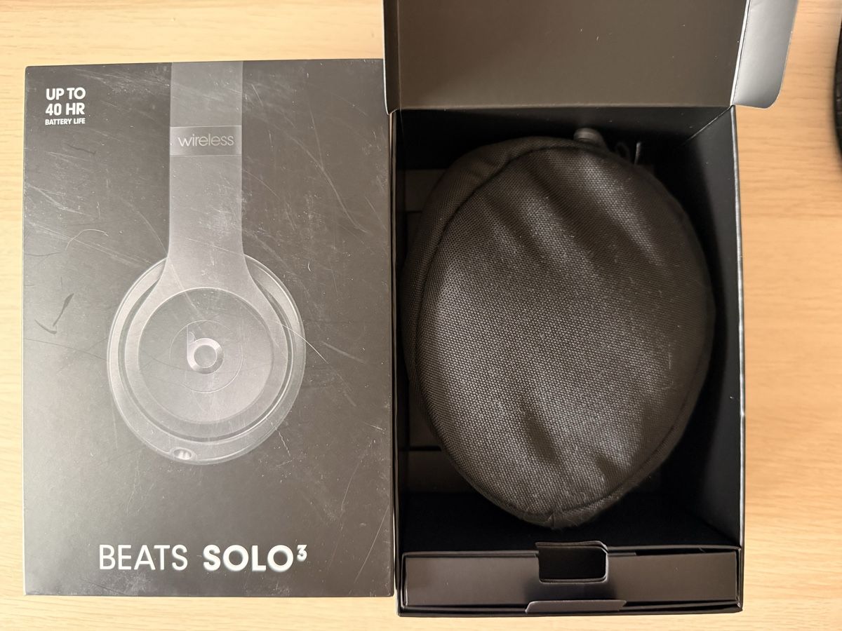 Beats Cuffie: Beats Solo 3 sans fil – Usato da Sugiez venduto da Mlle_Bakets