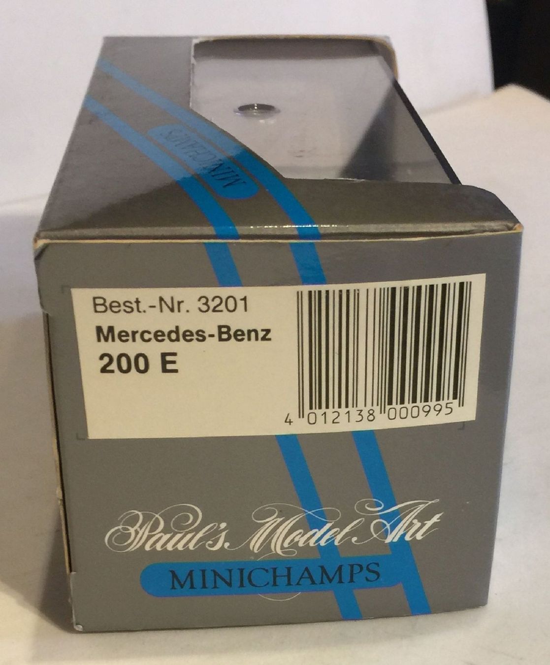Minichamps Modellini d'auto: MINICHAMPS Mercedes-Benz 200E – Usato da Sonceboz-Sombeval venduto da Decolove 7