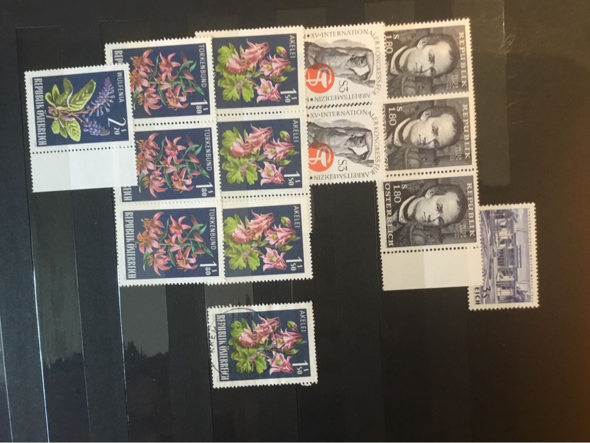 Alben: Album mit 10 Doppelseiten 24x32 mit Briefmarken Österreich – Gebraucht aus steinach von Haudi5 7