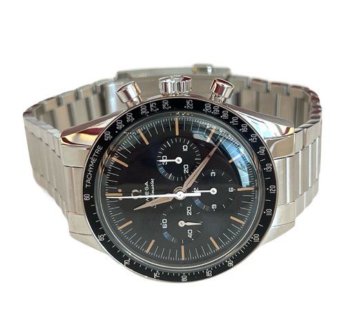 Omega Orologi: Omega Speedmaster First Omega in Space - 310.30.40.50.06.001 – Nuovo (secondo la descrizione) da Zürich venduto da juwelier-damken 4