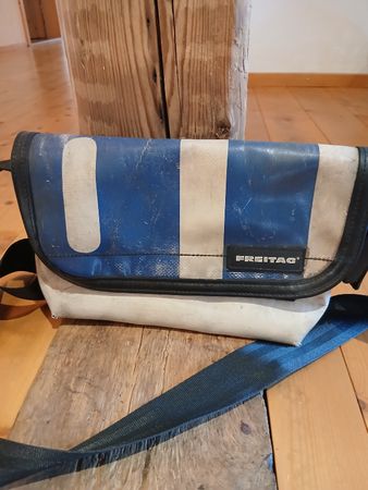 FREITAG  Messenger Bag KLEIN Blau/Weiss