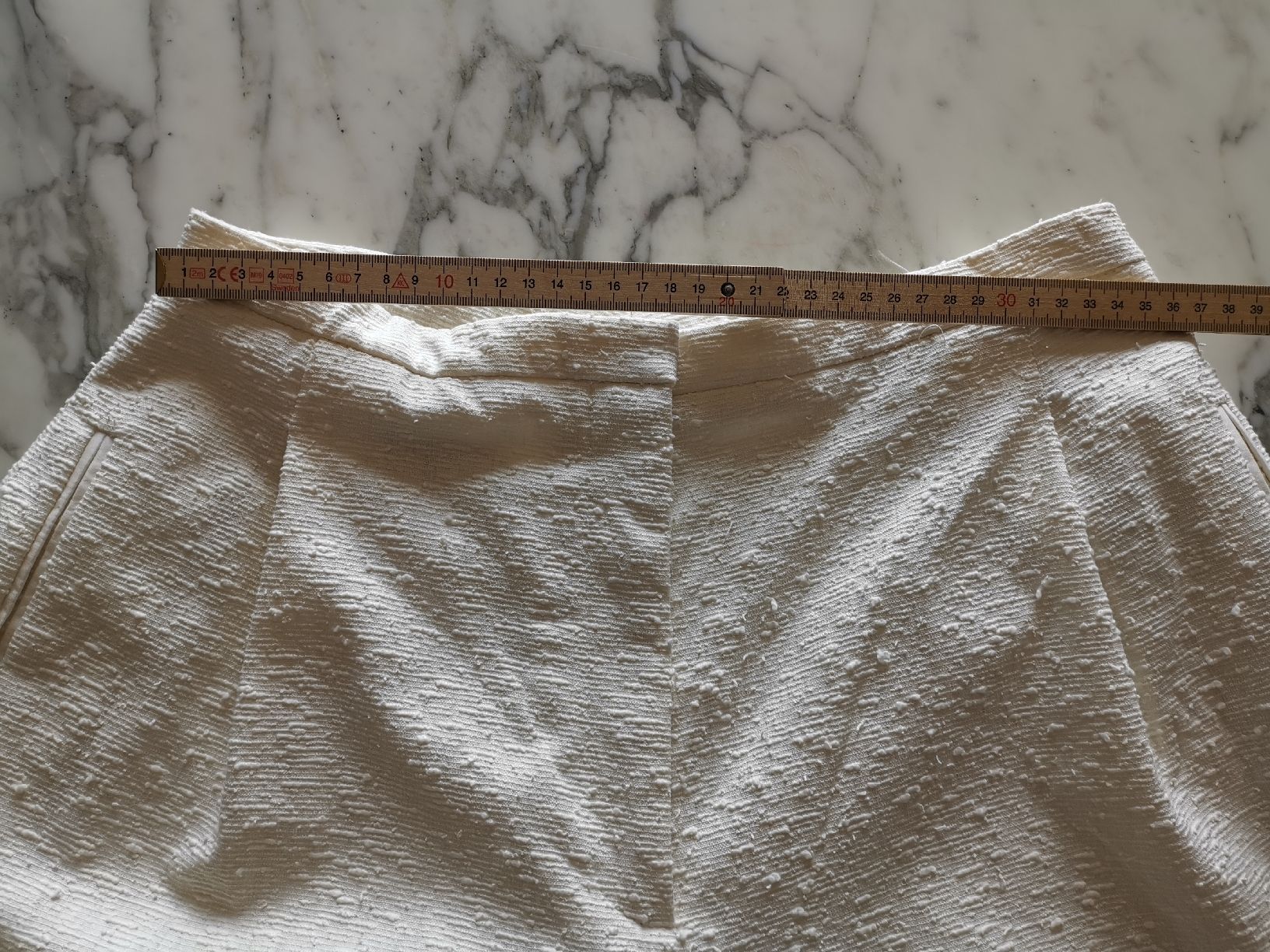 Hugo Boss Hosen: Boss Bermuda Shorts  – Gebraucht aus Uerikon von pink_flamingo 3