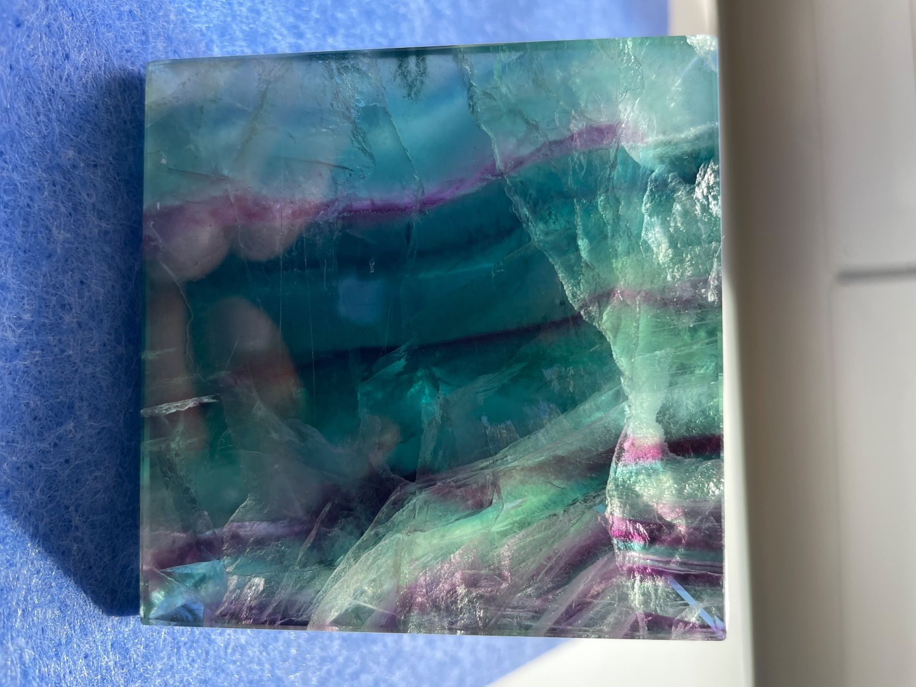 Minerali & Pietre curative: Fluorit Pyramide – Usato da Winkel venduto da cma_df88 1