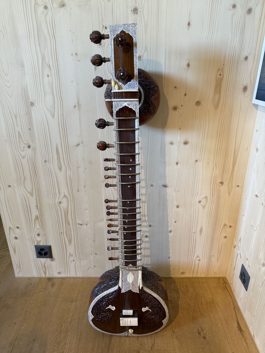 Musikinstrumente: Indische Sitar inkl. Koffer – Gebraucht aus Othmarsingen von forsale01