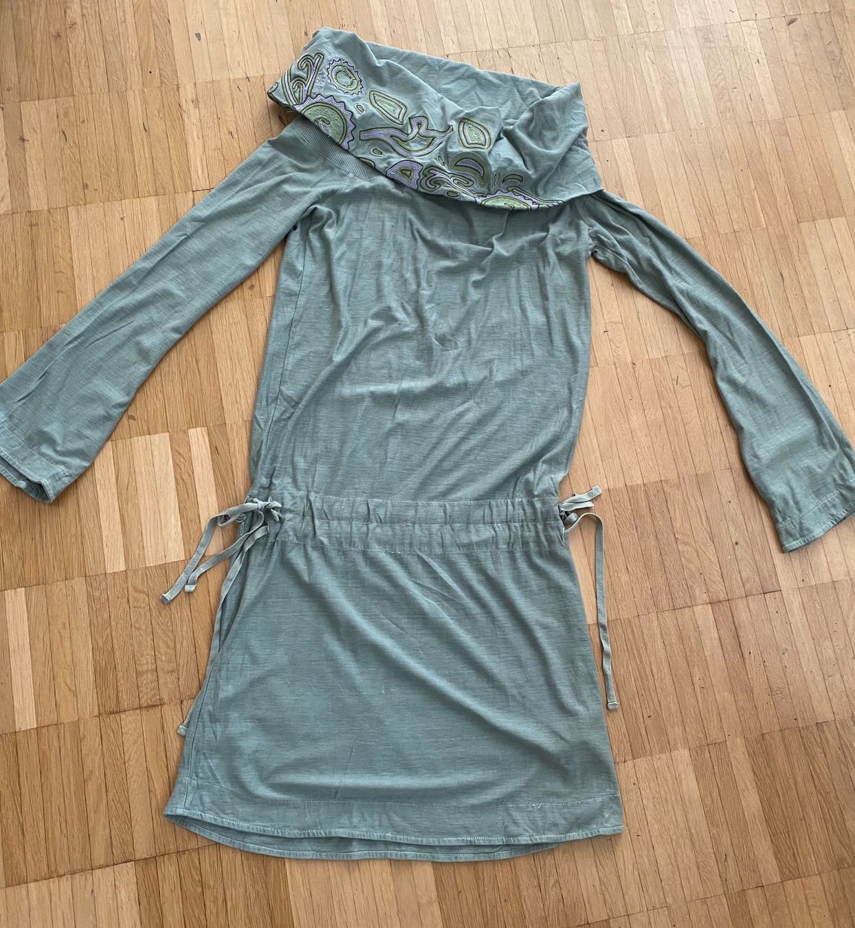 Diesel Vestiti: Diesel Kleid..!! 🌸 – Usato da Opfikon venduto da Luis144 3