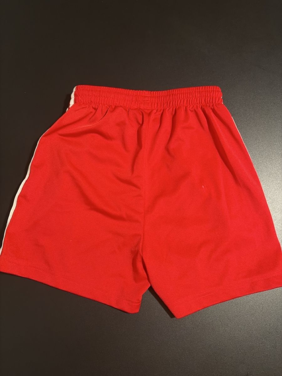 Adidas Pantaloni: Adidas Shorts – Nuovo (secondo la descrizione) da Zürich venduto da ste_28gp 1