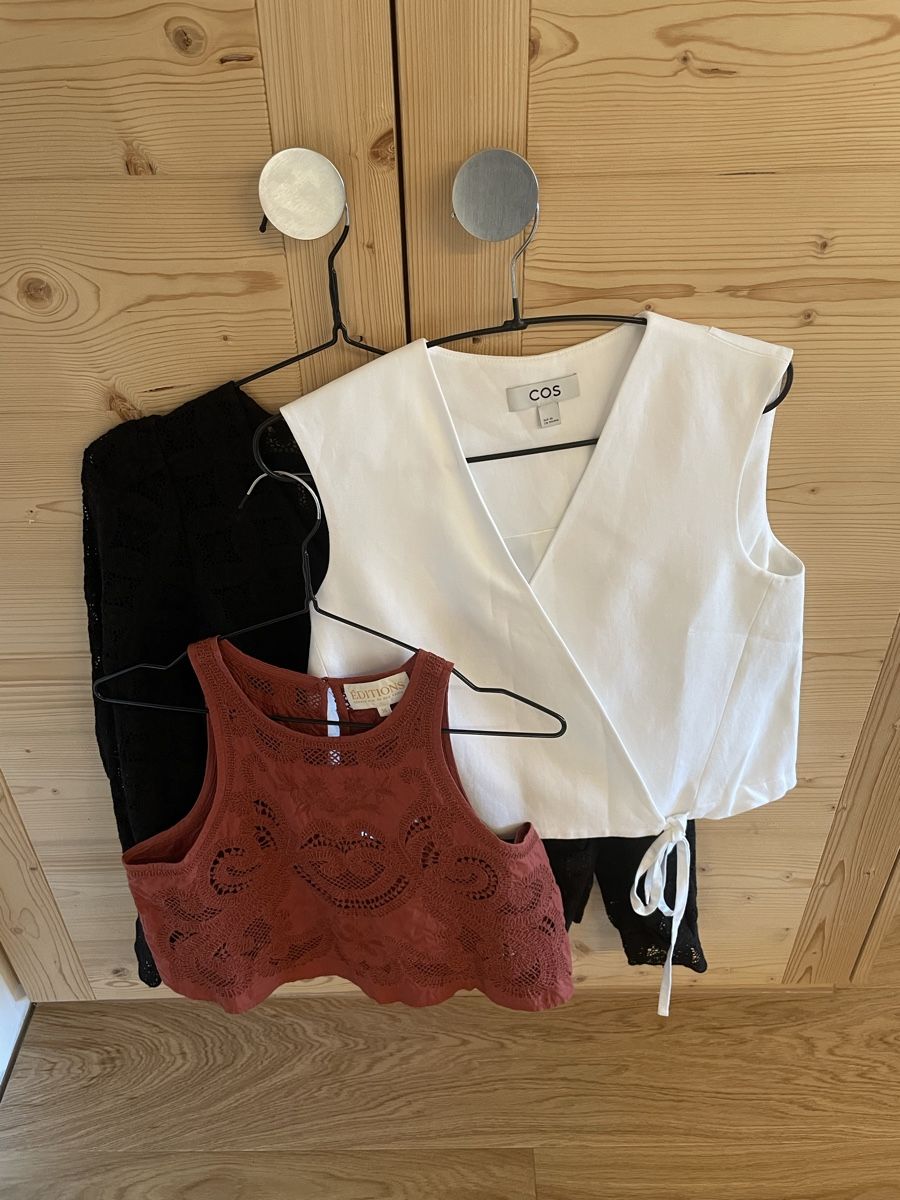 Sezane Lotti di vestiti: Lot hauts taille 36 – Usato da Liez (St-Martin) venduto da bau_595p