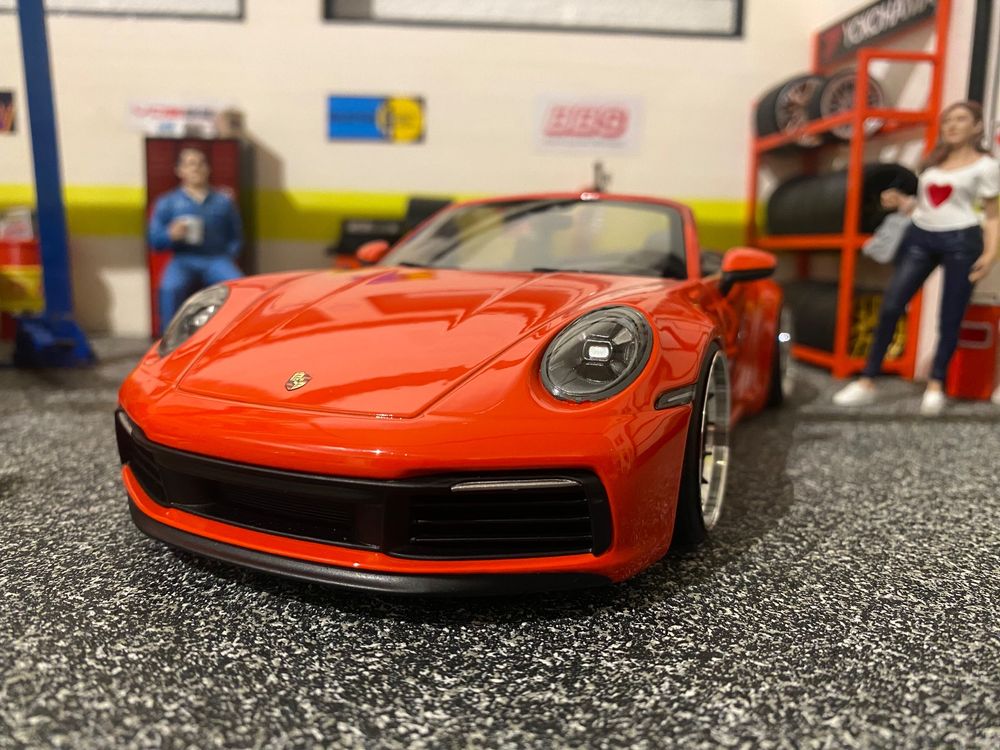 1:18 Porsche 911 Carrera 4S (992) Minichamps 155067326