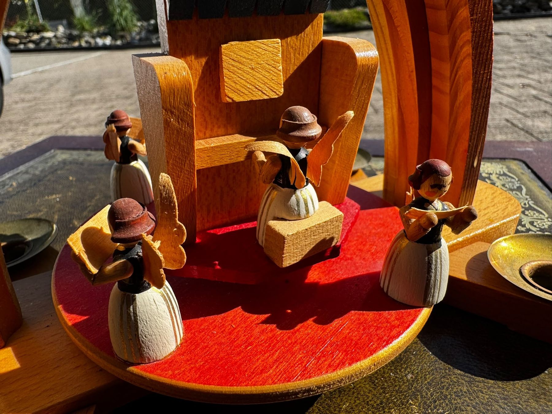 Toutes les décorations: Weihnachtspyramide Engel – D'occasion à Egg b. Zürich par Brocki_Insel_Egg 2