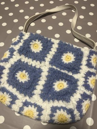 Sac en laine fait à la main 1
