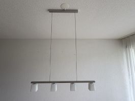 Moderne Hängelampe mit vier Leuchten - Top Zustand!