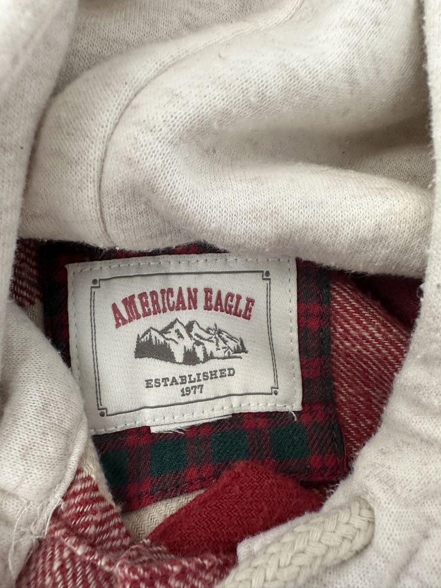 Blusen: American Eagle mit  Kapuze – Neu (gemäss Beschreibung) aus Winterthur von su_4assd 3
