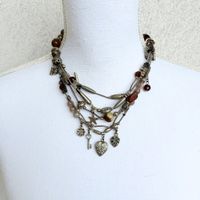 Collier Motifs & Perles