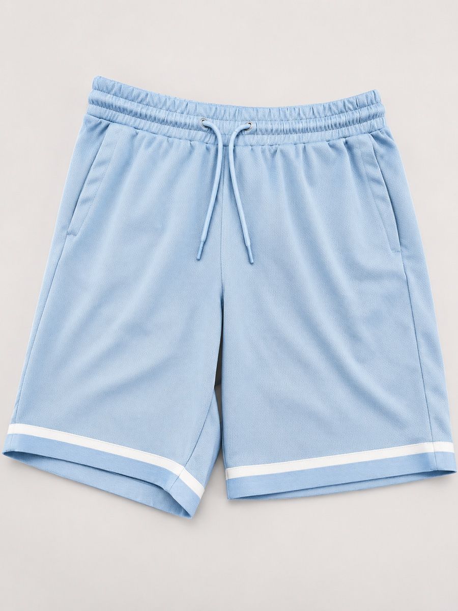 Pantaloni: Hellblaue Shorts Gr. M /L – Usato da Kriens venduto da davide_damiani11