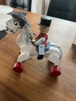 Holzpferd mit Soldat guter Zustand