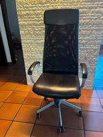 Bürostuhl / Chefsessel  schwarz, höhenverstellbar