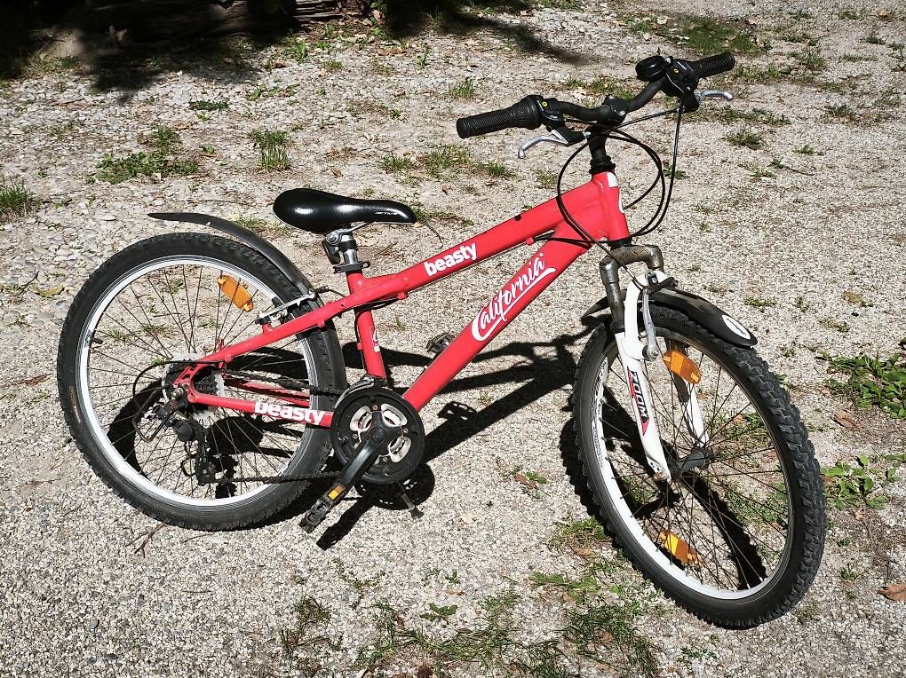 Biciclette: Vélo enfant 24" – Usato da Pensier venduto da _la 2