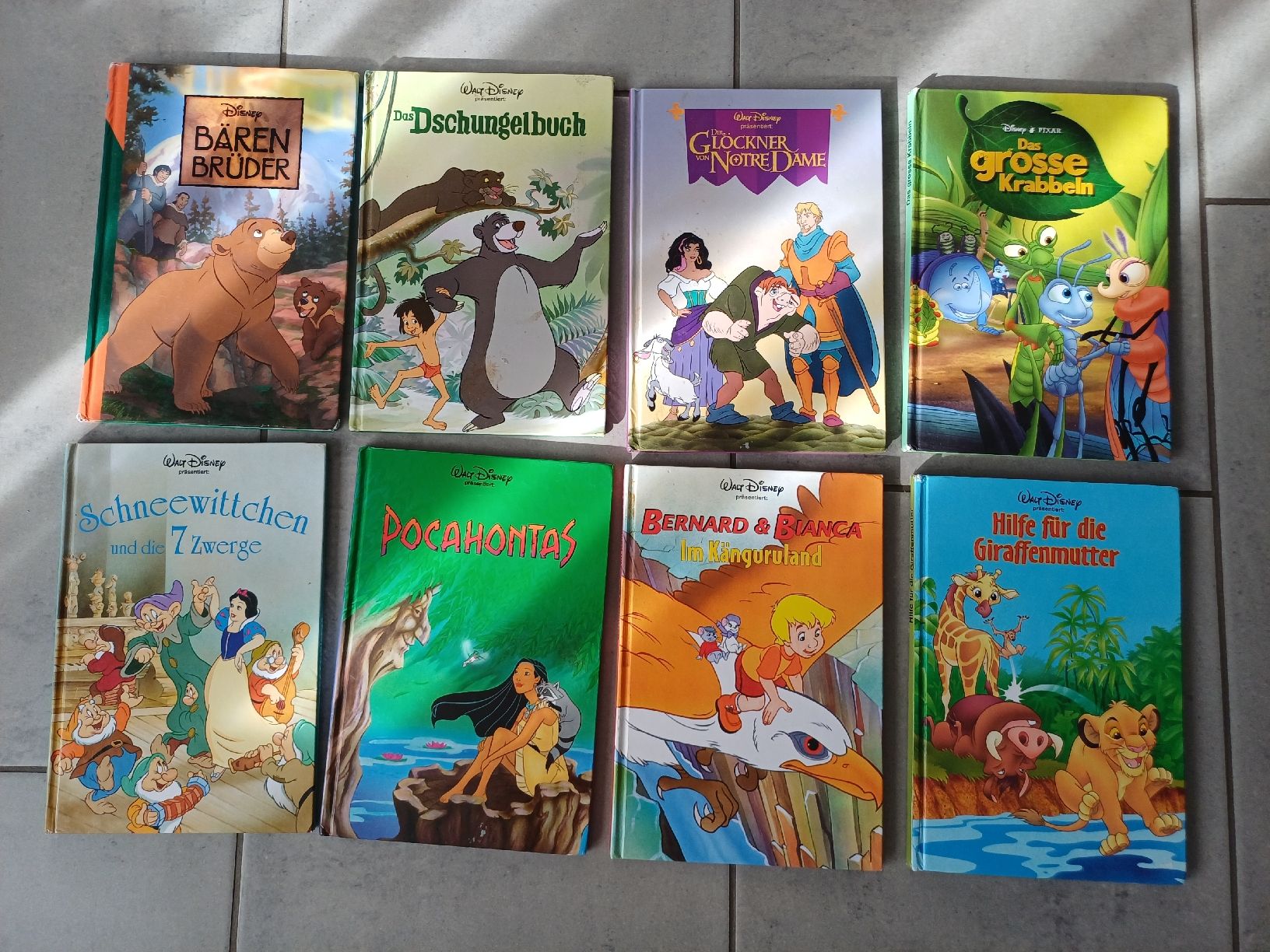 Libri: 8 Walt Disney Kinderbücher – Usato da Kollbrunn venduto da mitglied2007