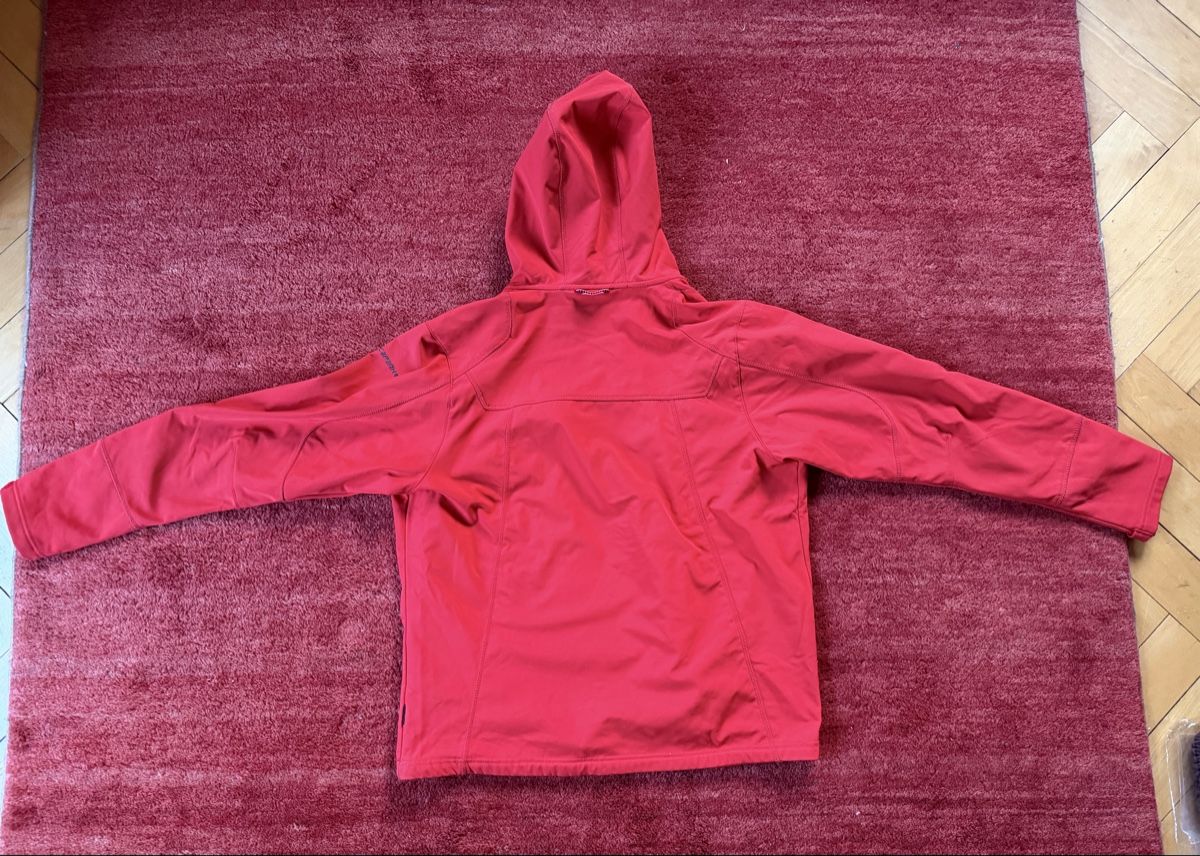 Icepeak Giacche: Rote Icepeak Softshell Kapuzen Jacke , Grösse  L Unisex – Usato da Biel/Bienne venduto da SirRolf 4