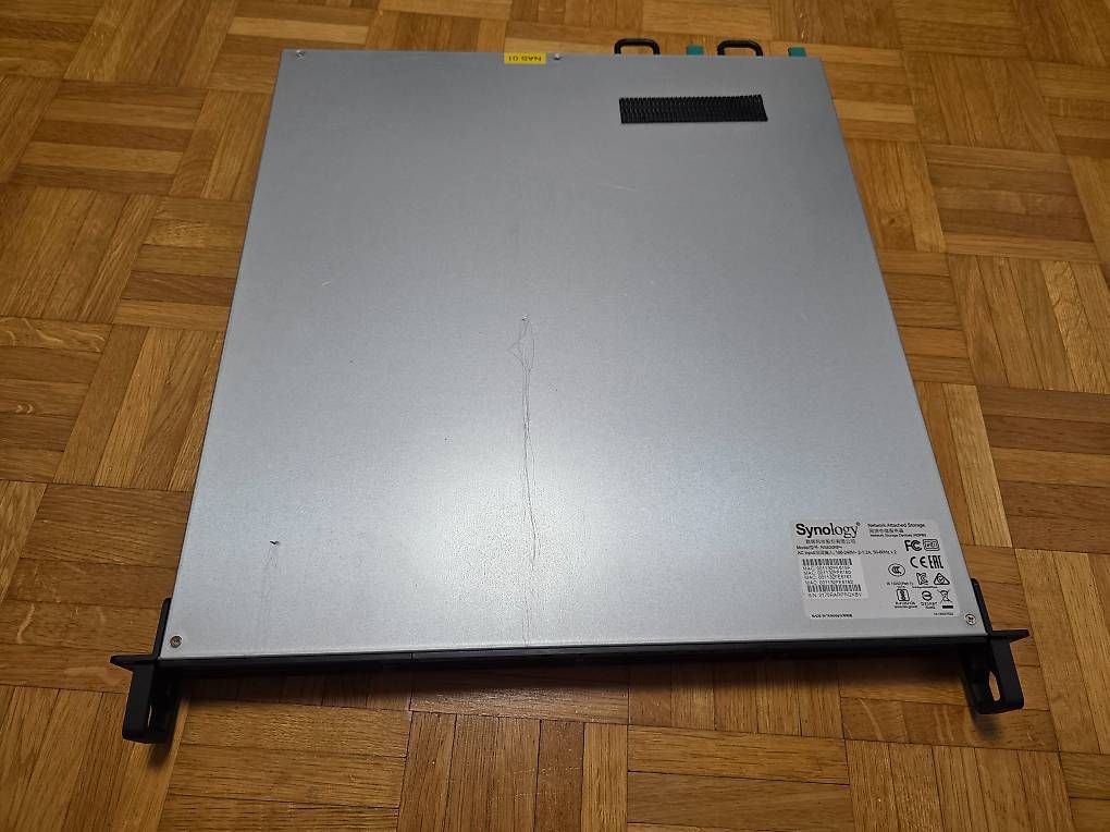 Synology Server: Synology RS820RP+ – Gebraucht aus Münchenstein von PeterPan.ch