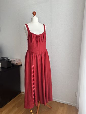 Reformation Kleid Rot Grösse 12 ungetragen 