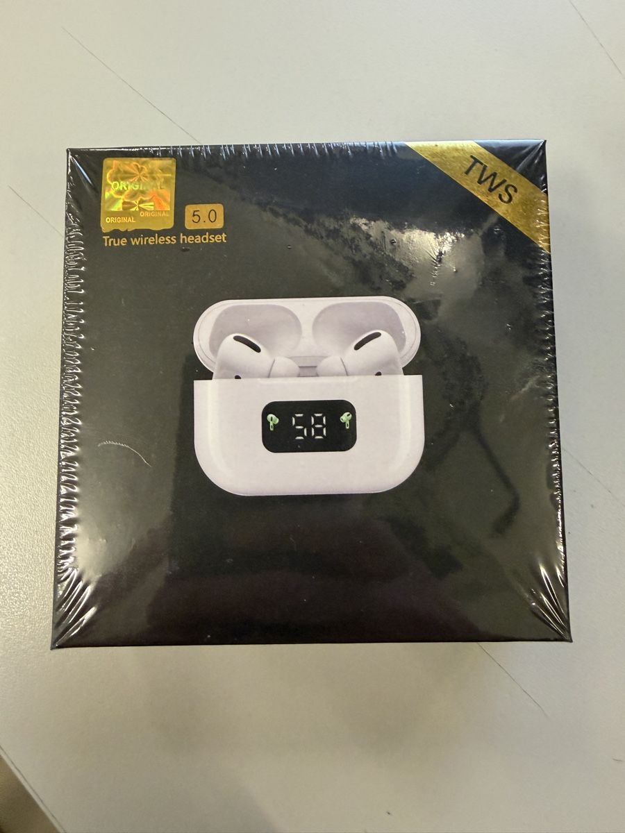 Kopfhörer: Neue Original TWS 5.0 Bluetooth Kopfhorer - Weiss – Neu und originalverpackt aus Effretikon von boro44