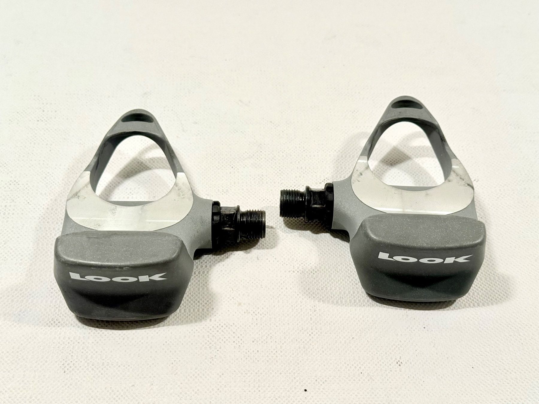 Look Pezzi di ricambio: Look ARC Clipless pedals Pedalen  TOPZUSTAND 2609 – Usato da Luzern venduto da bikeandbeltcom