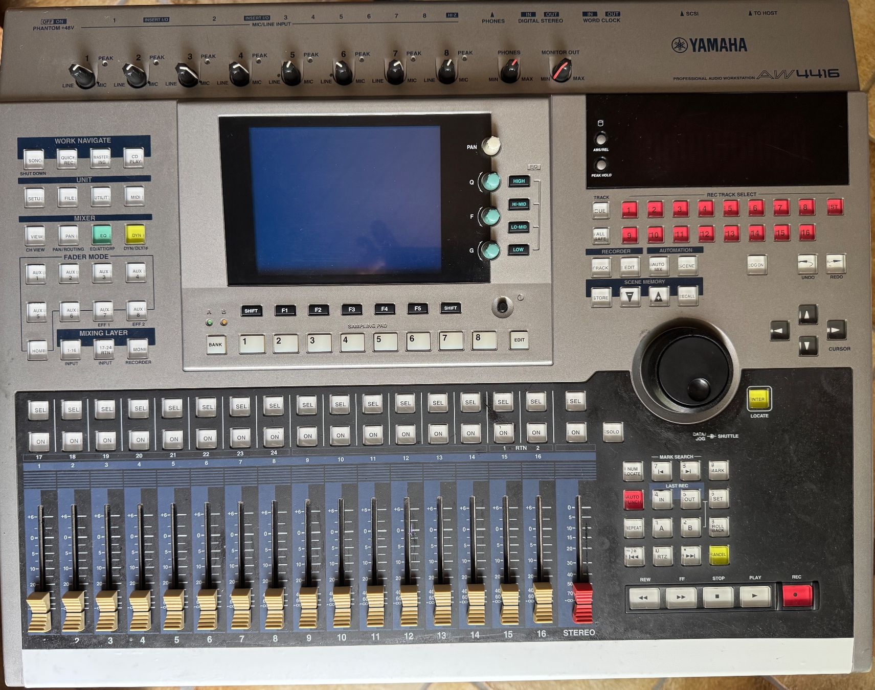 Yamaha Console di mixaggio: Yamaha AW4416 Professionelle Audio Workstation – Usato da Dornach venduto da shaker11 1