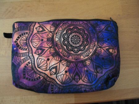 Kleine Tasche, Beutel/ Kosmetikbeutel violett NEU! Mandala